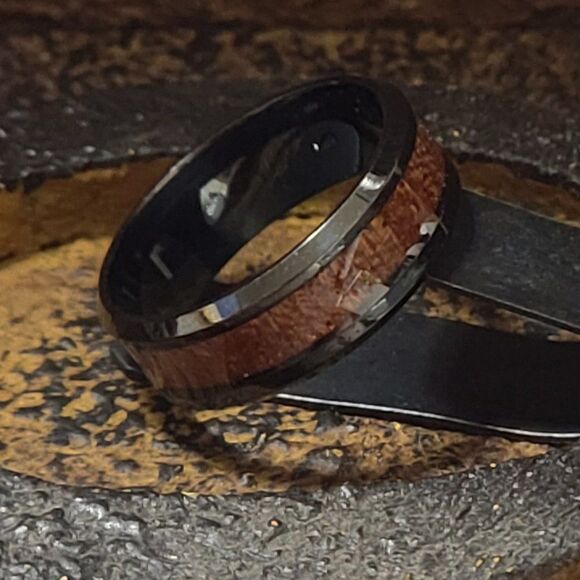 Men's Wedding Band Ring With Koa Wood Inlay - Koa Wood Inlay Wedding Ring - Picture 5 of 8